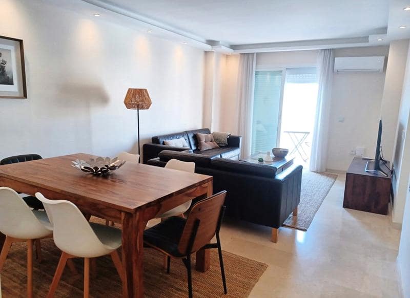 3 makuuhuone Asunto vuokrattavana paikassa Estepona mukana 
autotalli - 1 550 € (Ref: 8973960)