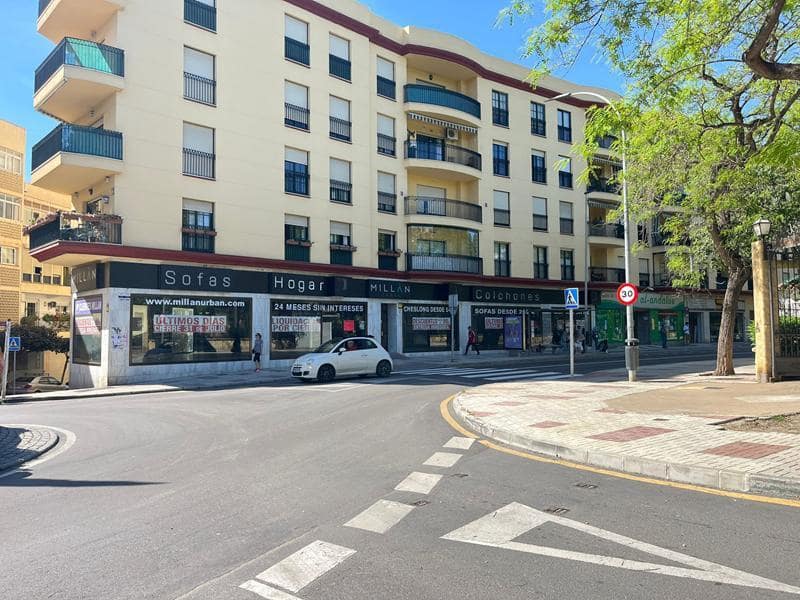 Erhverv til salg i Estepona - € 1.195.000 (Ref: 8987728)