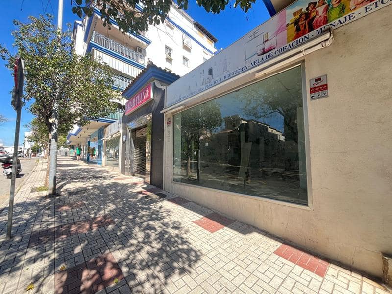 Kommersiell til salgs i Estepona - € 795 000 (Ref: 8987729)