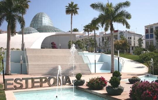 Gewerbe zu verkaufen in Centro, Estepona - 525.000 € (Ref: 8998317)