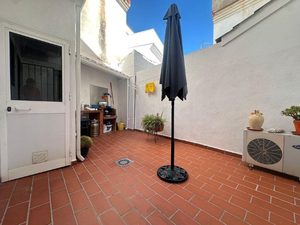 4 soverom Hus til salgs i Puerto de la Torre - € 450 000 (Ref: 9002488)