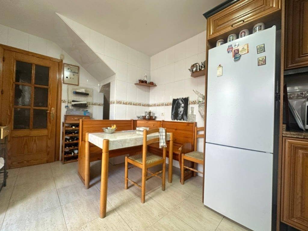 4 soverom Hus til salgs i Puerto de la Torre - € 450 000 (Ref: 9002488)