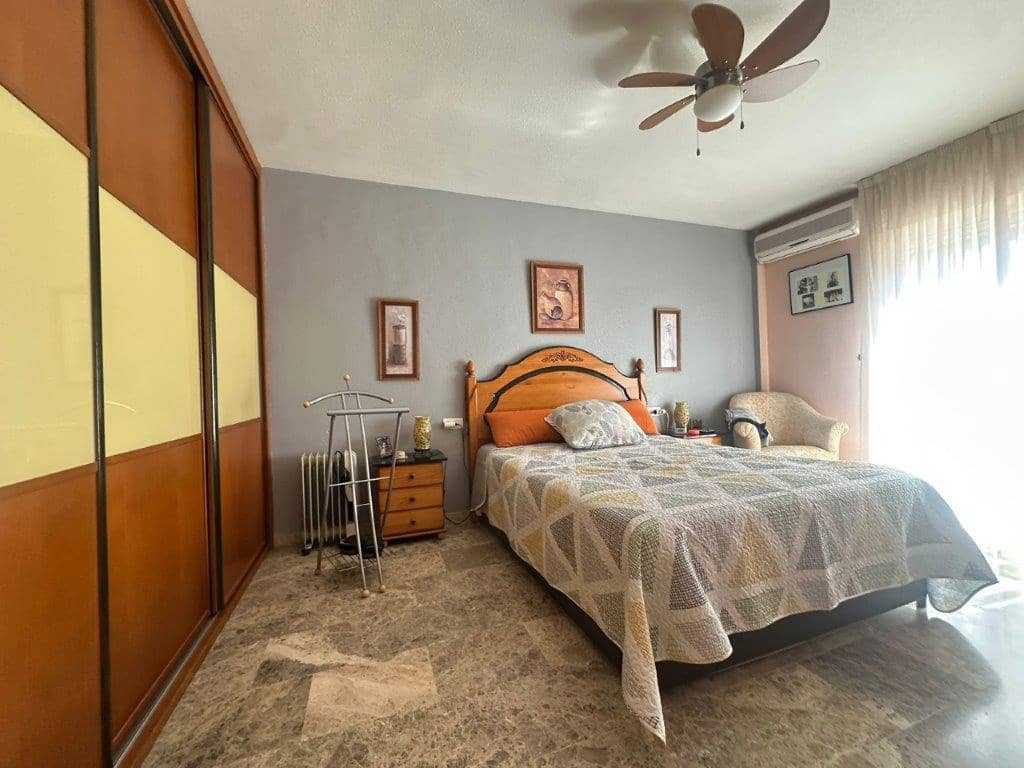 4 soverom Hus til salgs i Puerto de la Torre - € 450 000 (Ref: 9002488)