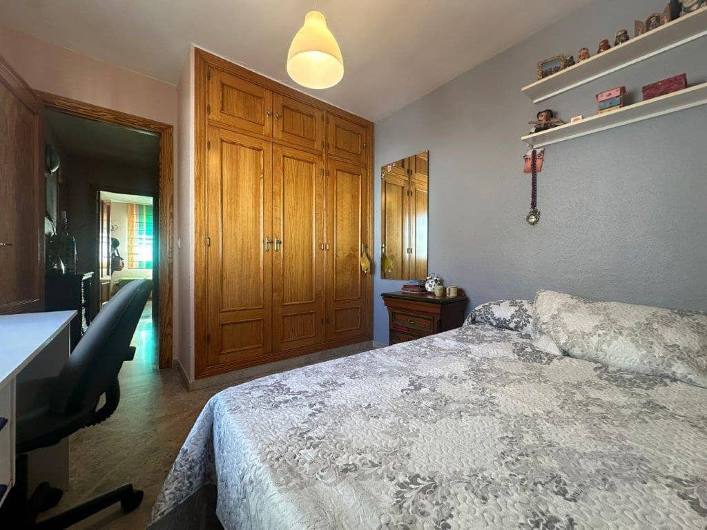 4 soverom Hus til salgs i Puerto de la Torre - € 450 000 (Ref: 9002488)