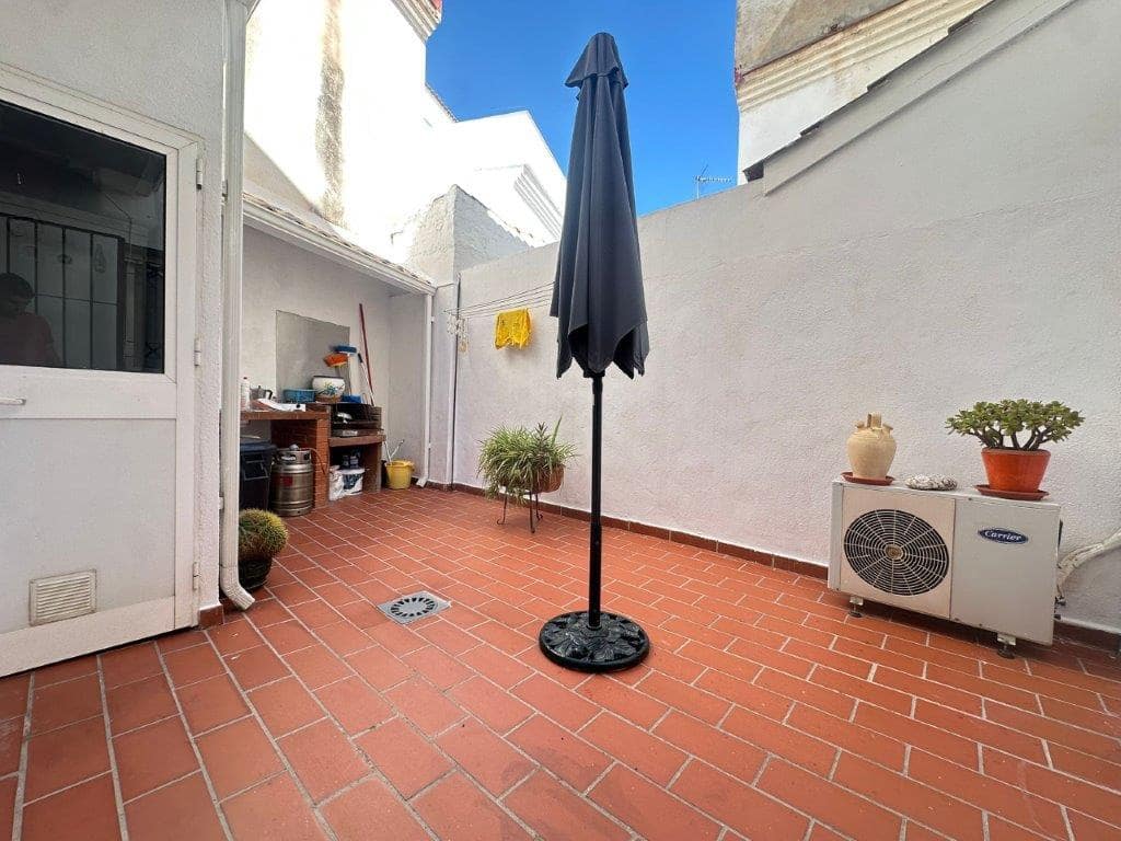 4 soverom Hus til salgs i Puerto de la Torre - € 450 000 (Ref: 9002488)