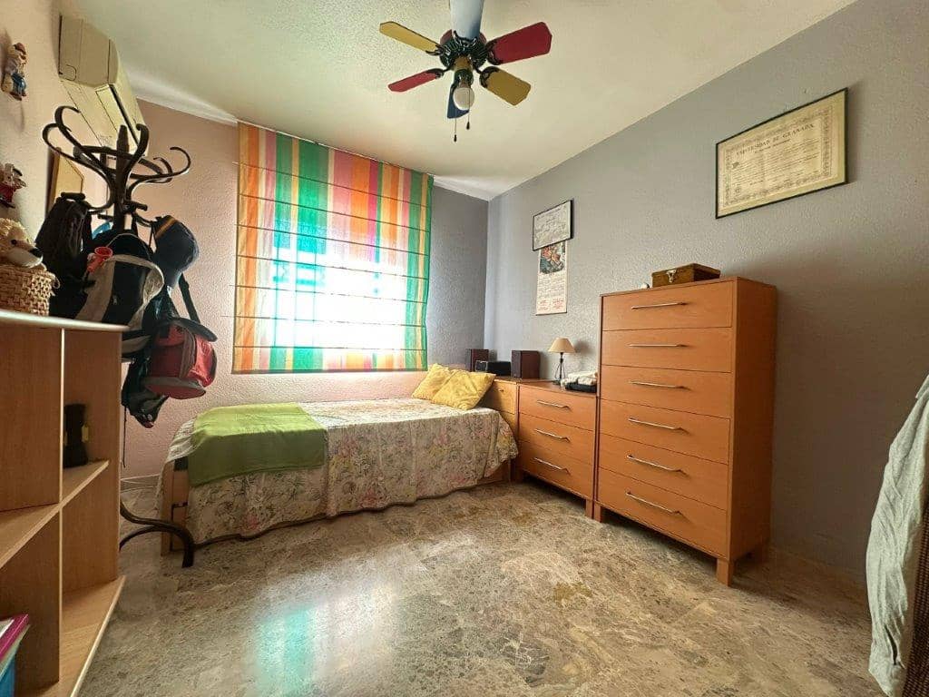 4 soverom Hus til salgs i Puerto de la Torre - € 450 000 (Ref: 9002488)