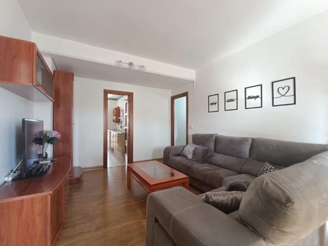 4 bedroom Flat for rent in Centro, Málaga city - € 1,600 (Ref: 9009333)
