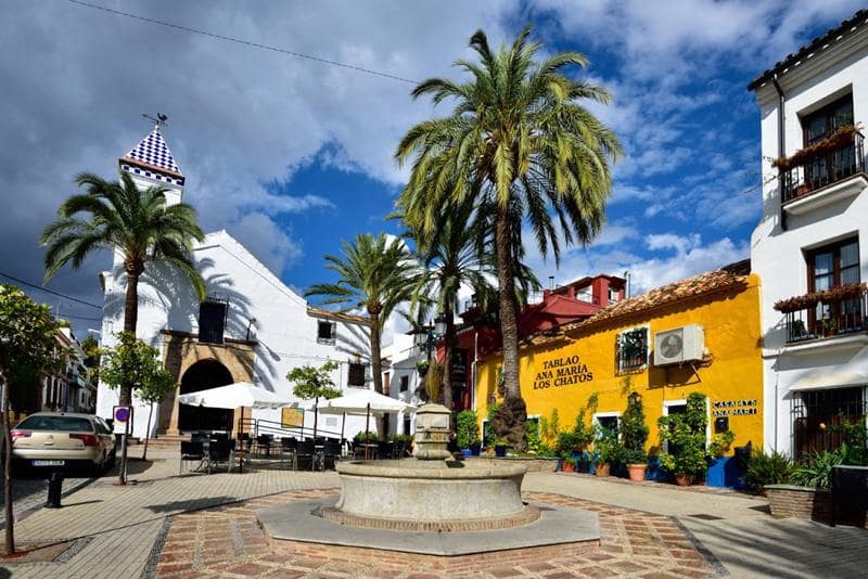 3 bedroom Townhouse for sale in Marbella - € 530,250 (Ref: 9016573)