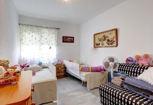 Solar/Parcela en Estepona en venta - 850.000 € (Ref: 9025507)