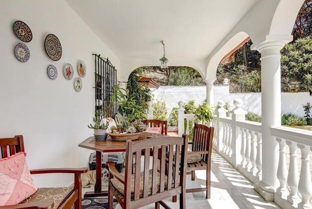 Solar/Parcela en Estepona en venta - 850.000 € (Ref: 9025507)