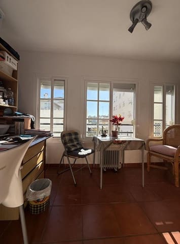 Piso de 3 habitaciones en Centro, Estepona en venta - 272.000 € (Ref: 9072893)