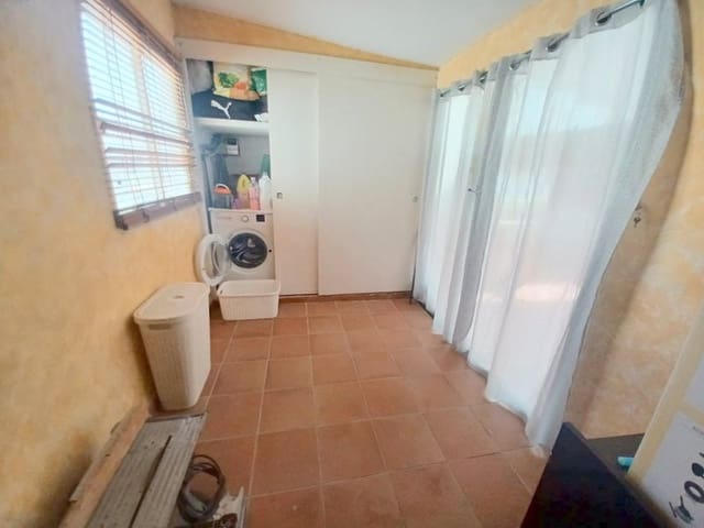 4 sypialnia Dom na sprzedaż w Manilva - 208 950 € (Ref: 9084662)