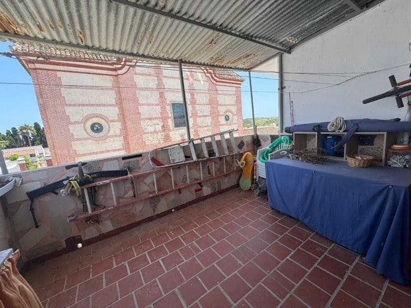 4 bedroom Townhouse for sale in Manilva - € 208,950 (Ref: 9084662)