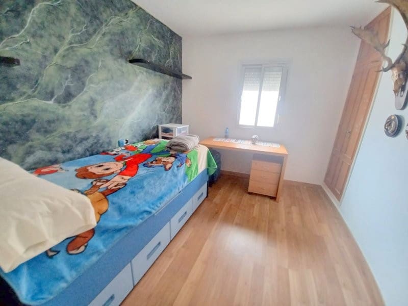 Casa de 4 habitaciones en Manilva en venta - 208.950 € (Ref: 9084662)