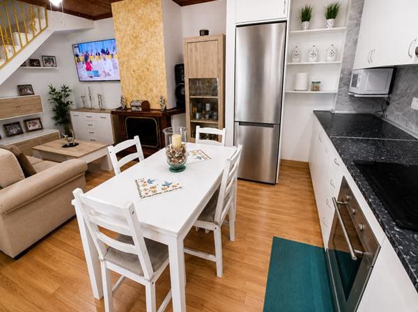 4 bedroom Townhouse for sale in Manilva - € 208,950 (Ref: 9084662)