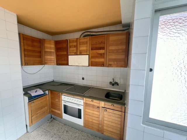 3 soveværelse Lejlighed til salg i Málaga by - € 145.000 (Ref: 9085657)