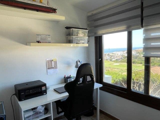 3 soveværelse Rækkehus til salg i San Luis de Sabinillas med swimmingpool - € 395.000 (Ref: 9087521)