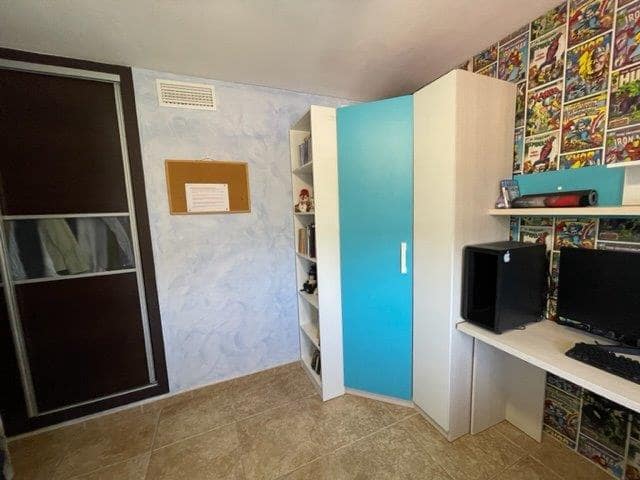 3 soveværelse Rækkehus til salg i San Luis de Sabinillas med swimmingpool - € 395.000 (Ref: 9087521)