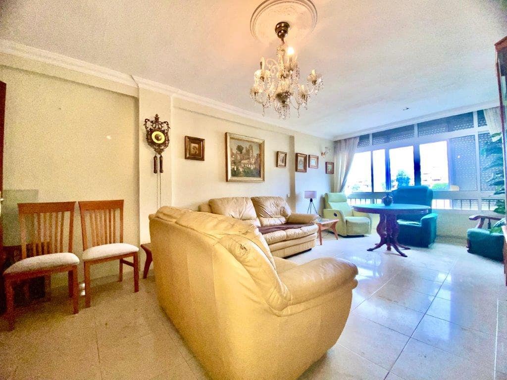 Piso de 3 habitaciones en Málaga ciudad en venta con garaje - 285.000 € (Ref: 9097363)