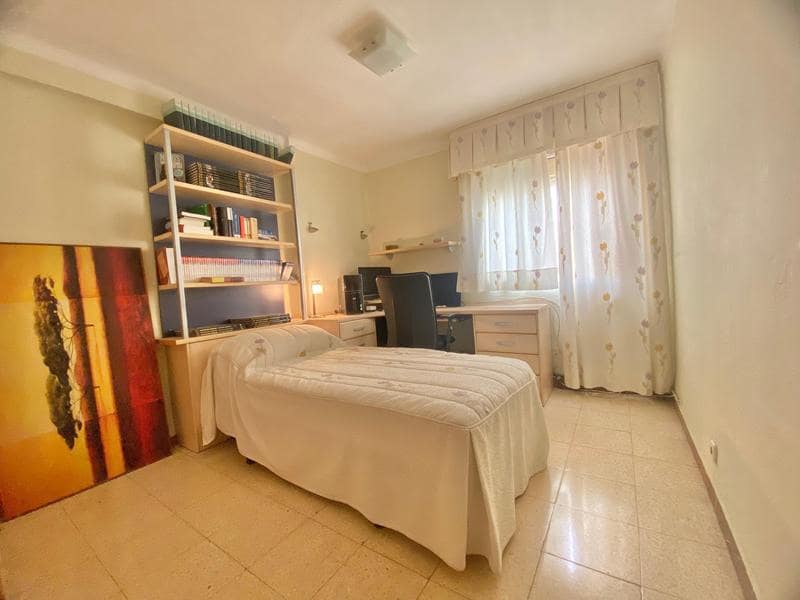 3 chambre Appartement à vendre à Malaga ville avec garage - 270 000 € (Ref: 9097363)
