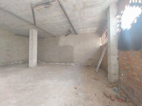 Erhverv til leje i Estepona - € 1.500 (Ref: 9118175)