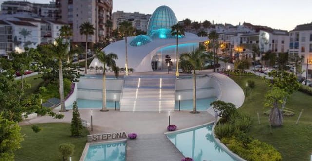 Kommersiell att hyra i Centro, Estepona - 1 500 € (Ref: 9118175)