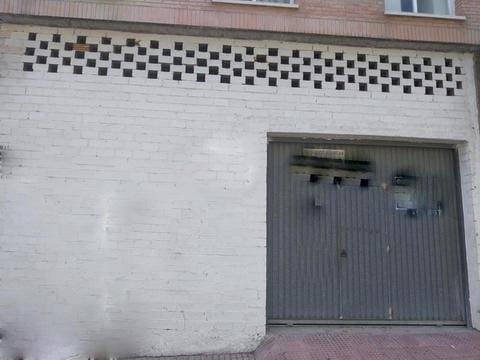 Commercieel te koop in Centro, Estepona - € 480.000 (Ref: 9118176)