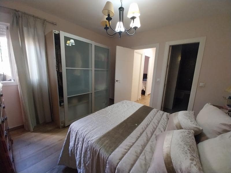 3 soveværelse Lejlighed til salg i Estepona - € 425.000 (Ref: 9131028)