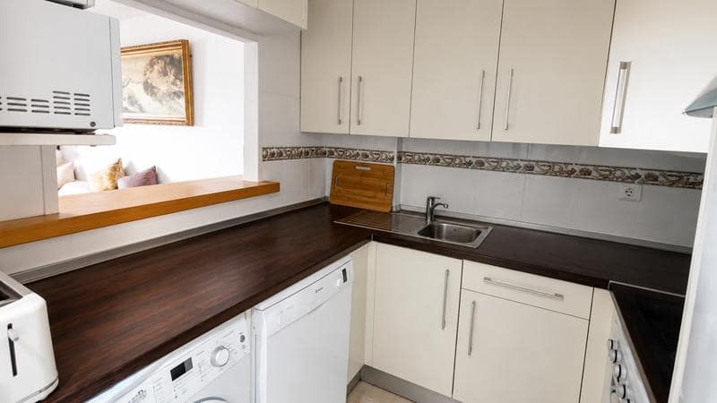 2 bedroom Flat for sale in Casares with pool garage - € 233,000 (Ref: 9131029)