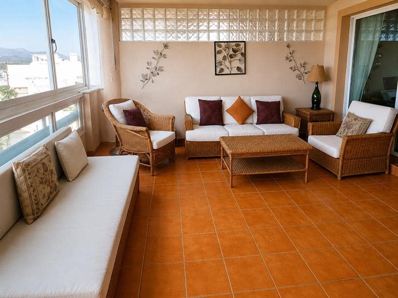 2 bedroom Flat for sale in Casares with pool garage - € 233,000 (Ref: 9131029)