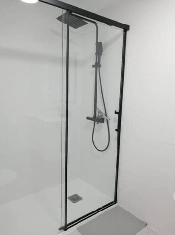 Piso de 2 habitaciones en Casares en venta con garaje - 211.000 € (Ref: 9131823)