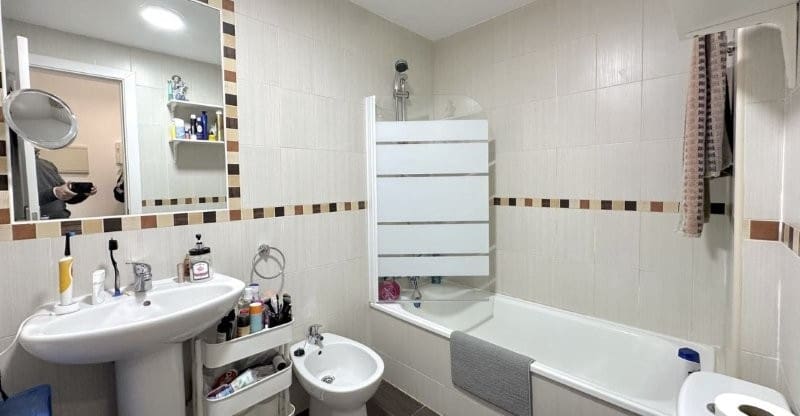 2 soverom Leilighet til salgs i Casares med garasje - € 211 000 (Ref: 9131823)