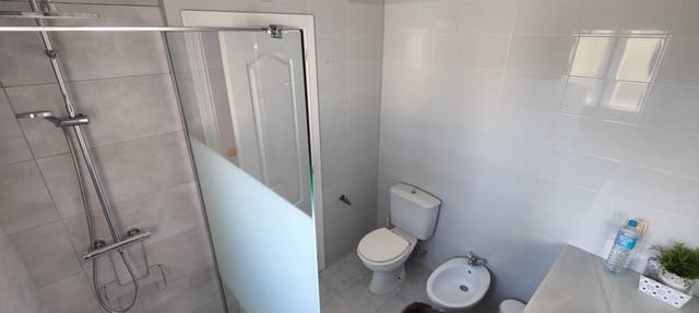 4 soveværelse Rækkehus til salg i San Luis de Sabinillas, Manilva med swimmingpool - € 650.000 (Ref: 9138768)