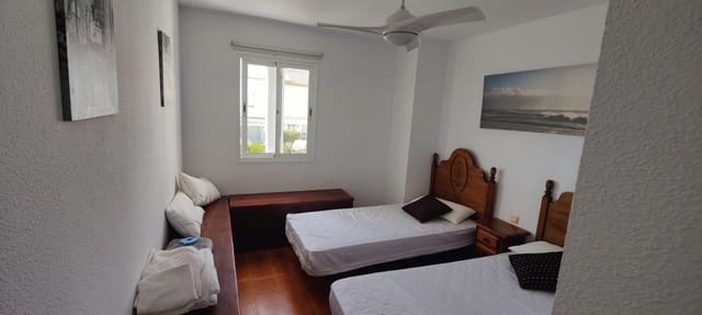 4 sovrum Radhus till salu i San Luis de Sabinillas, Manilva med pool - 650 000 € (Ref: 9138768)