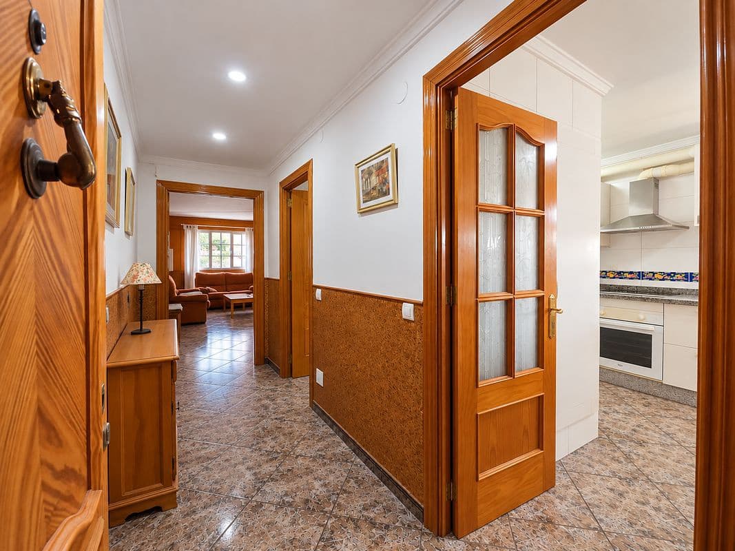 4 sypialnia Mieszkanie na sprzedaż w Miasto Malaga z garażem - 382 000 € (Ref: 9150890)