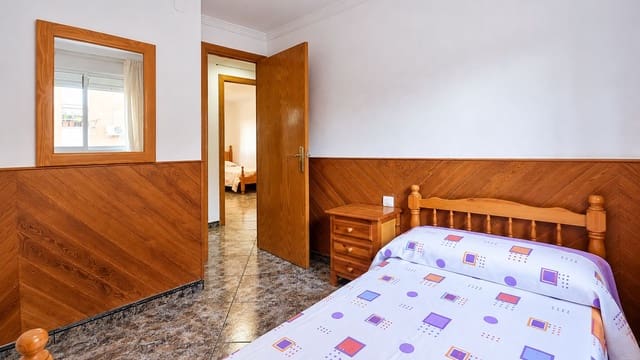 4 sypialnia Mieszkanie na sprzedaż w Teatinos, Miasto Málaga z garażem - 382 000 € (Ref: 9150890)