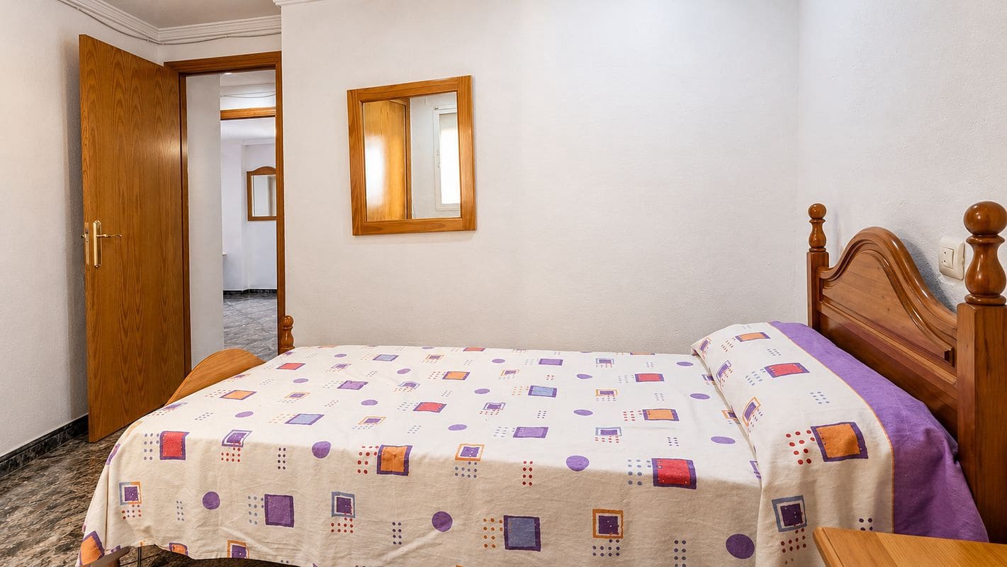 4 sypialnia Mieszkanie na sprzedaż w Miasto Malaga z garażem - 382 000 € (Ref: 9150890)
