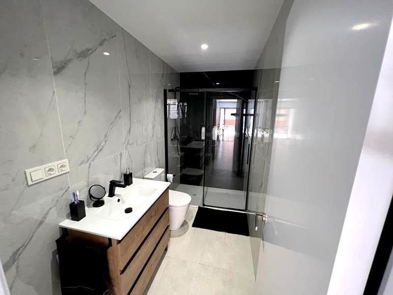 Piso de 1 habitación en Málaga ciudad en alquiler - 950 € (Ref: 9150891)