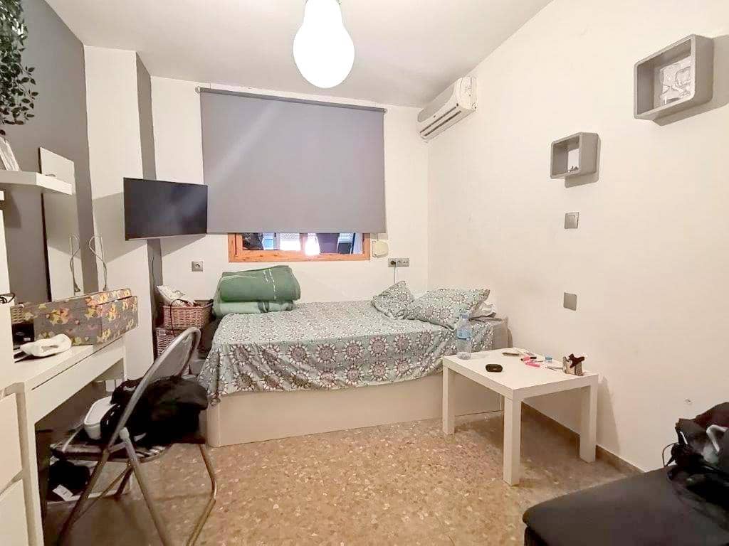 Piso de 3 habitaciones en Málaga ciudad en venta con piscina garaje - 434.000 € (Ref: 9150893)