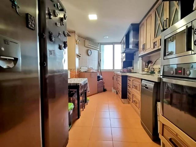 3 makuuhuone Asunto myytävänä paikassa El Consul, Málaga kaupunki mukana uima-altaan - 434 000 € (Ref: 9150893)