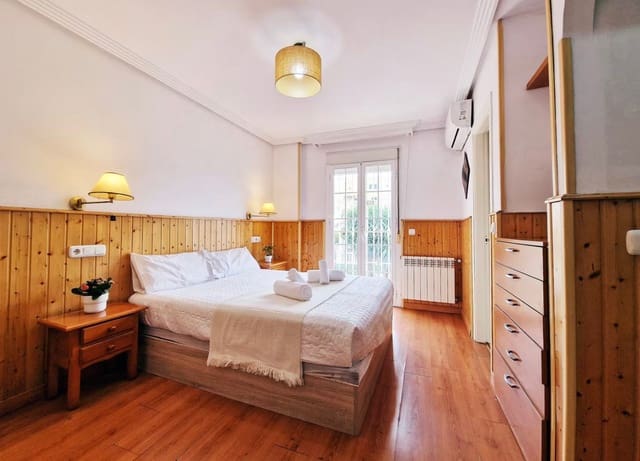 Adosado de 5 habitaciones en Puerto de la Torre, Málaga ciudad en venta con piscina garaje - 690.000 € (Ref: 9150894)