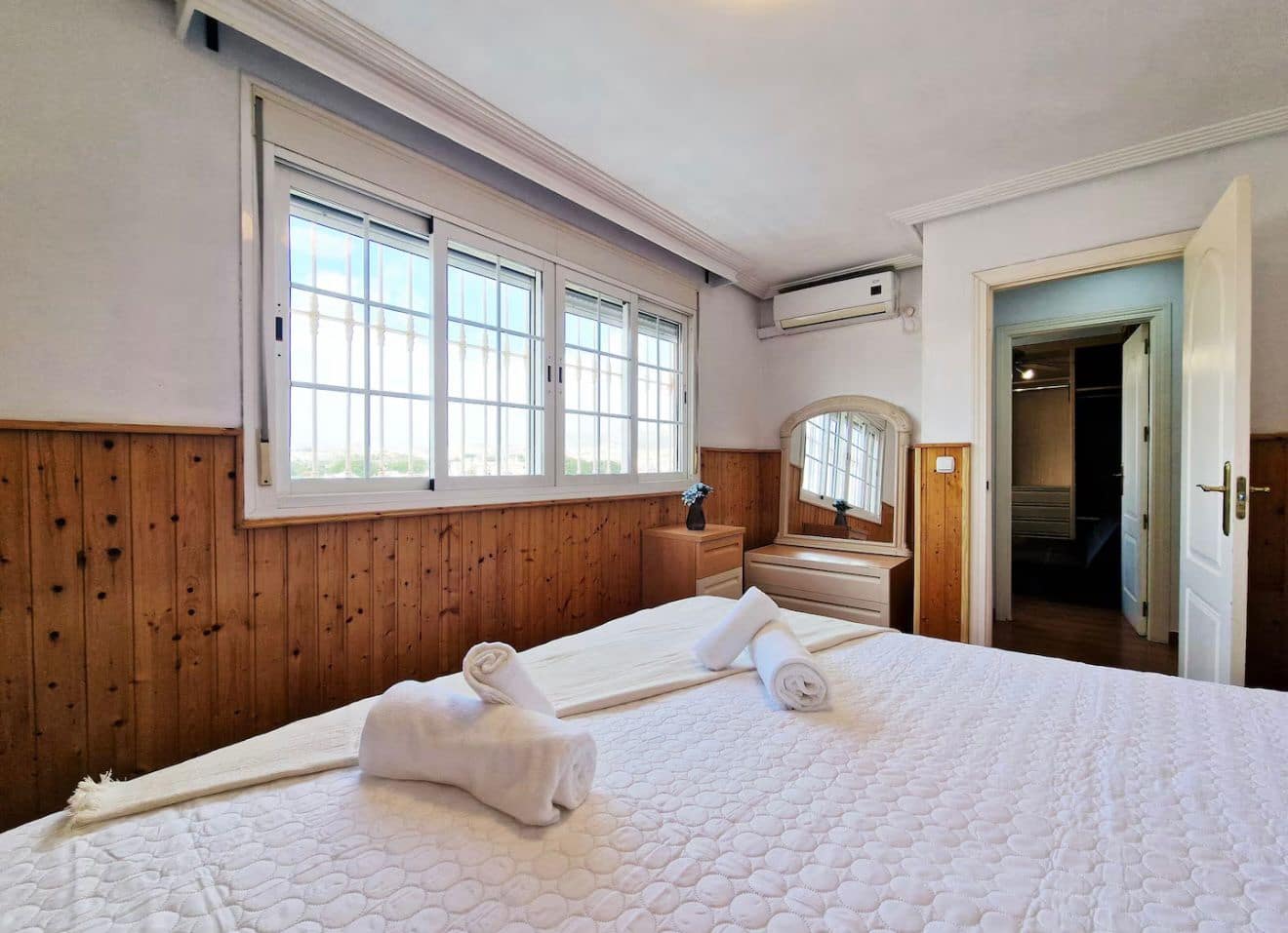 5 sovrum Radhus till salu i Puerto de la Torre med pool garage - 690 000 € (Ref: 9150894)