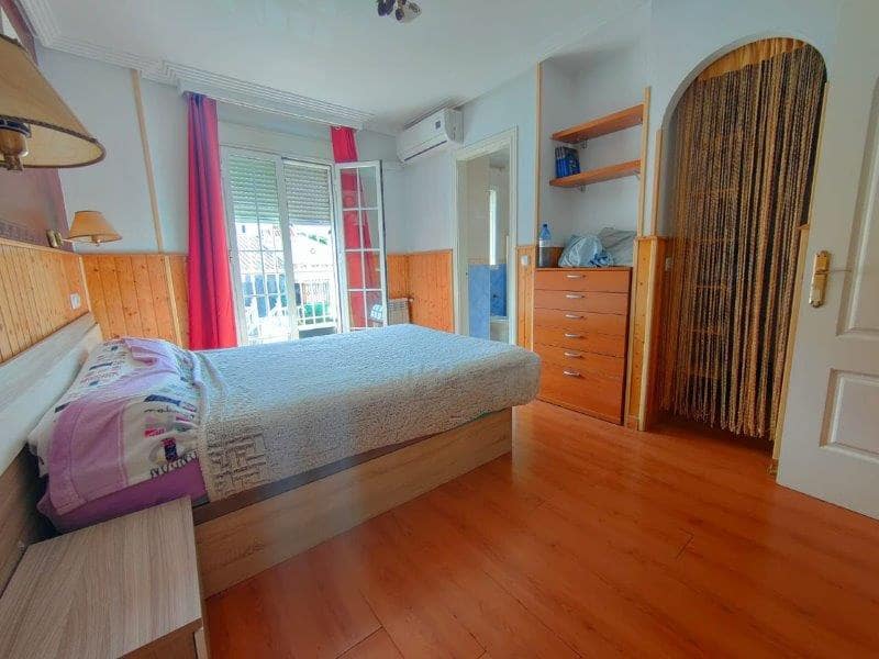 5 bedroom Terraced Villa for rent in Puerto de la Torre with pool garage - € 2,600 (Ref: 9150895)