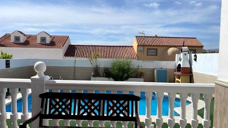 5 bedroom Terraced Villa for rent in Puerto de la Torre with pool garage - € 2,600 (Ref: 9150895)