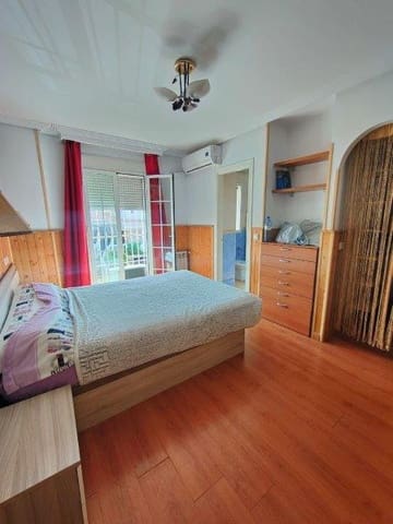 Villa/Maison Mitoyenne de 5 chambres à louer à Puerto de la Torre, Malaga ville avec piscine garage - 2 600 € (Ref: 9150895)