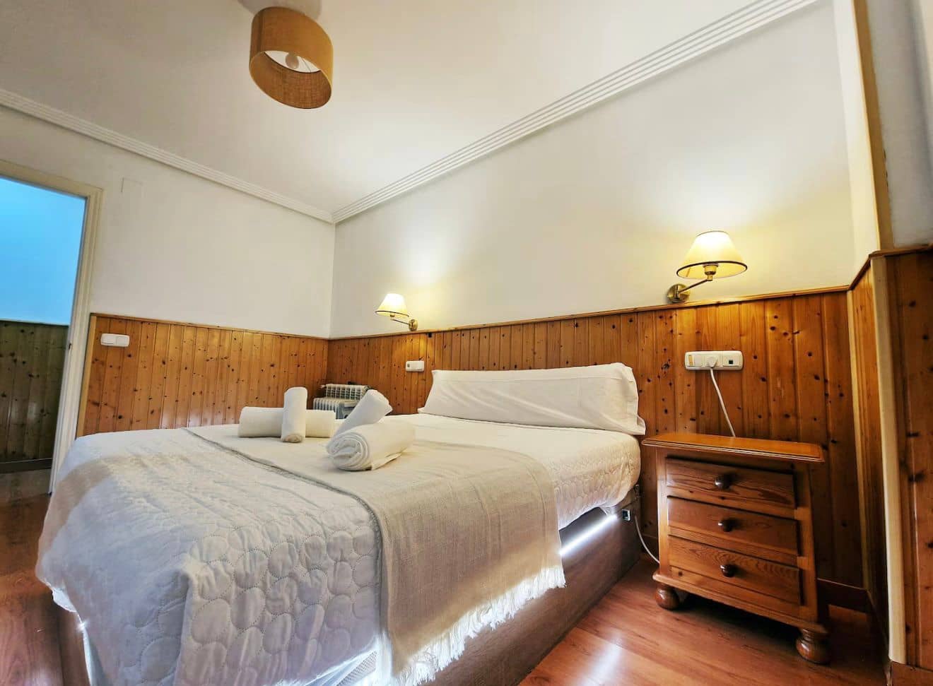 5 slaapkamer Rijtjeshuis te huur in Puerto de la Torre met zwembad garage - € 2.800 (Ref: 9150895)