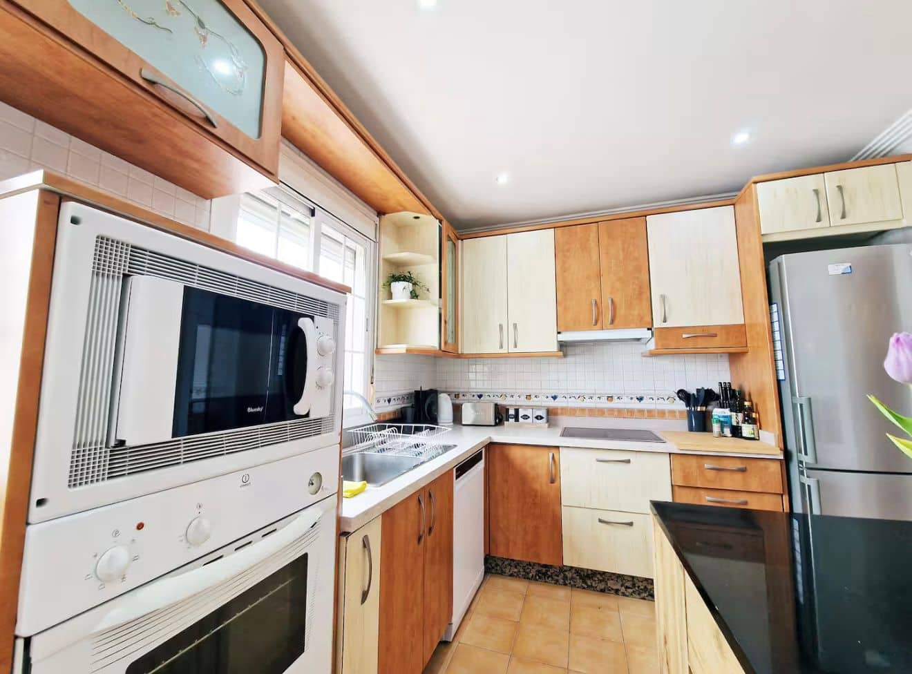 5 slaapkamer Rijtjeshuis te huur in Puerto de la Torre met zwembad garage - € 2.800 (Ref: 9150895)