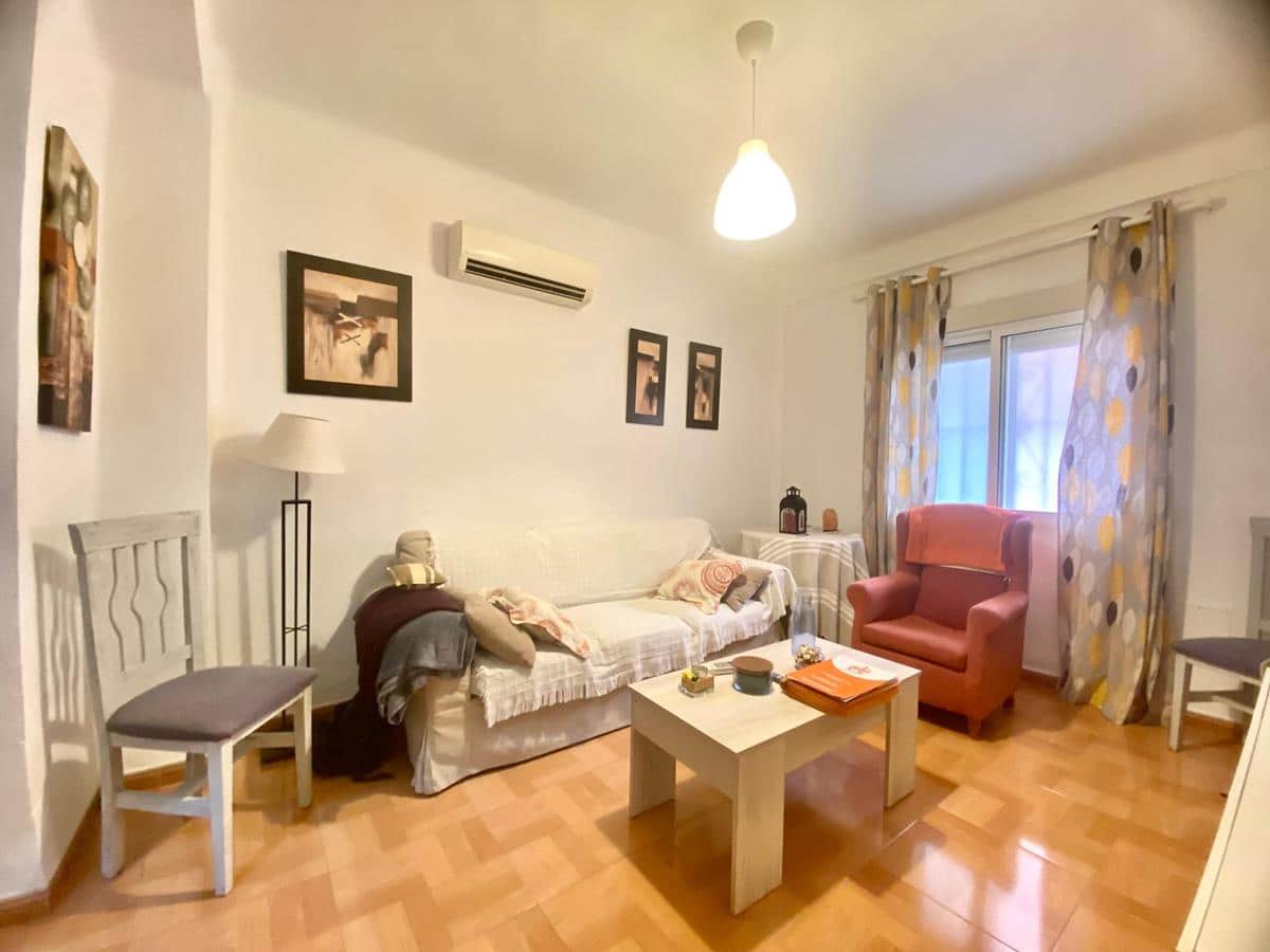 Piso de 2 habitaciones en Málaga ciudad en venta - 207.900 € (Ref: 9151123)