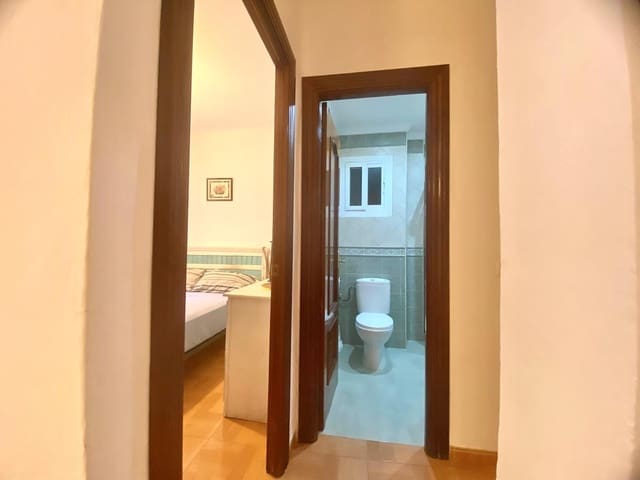 Piso de 2 habitaciones en Cruz de Humilladero, Málaga ciudad en venta - 207.900 € (Ref: 9151123)