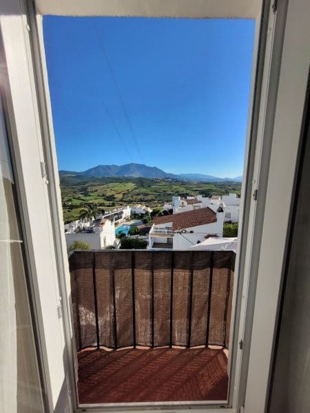 3 soveværelse Rækkehus til salg i Manilva med swimmingpool - € 290.000 (Ref: 9159014)